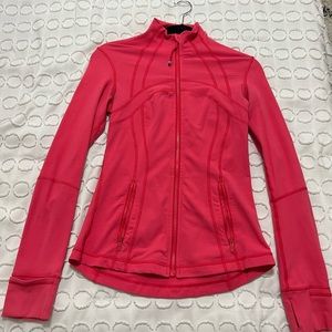 Lululemon size 6 define jacket- mildly worn